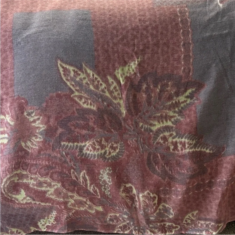 Nalini Originals 100% Wool Oversized Scarf Wrap Shawl NWT Floral Paisley
